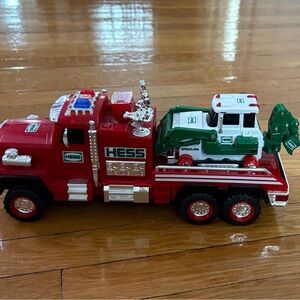 2015 Hess Fire Truck & Rescue - no box